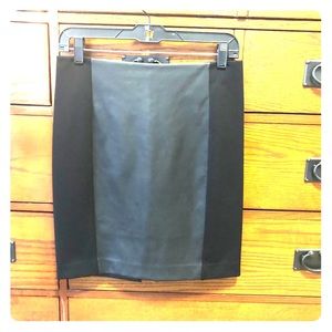 Express Work Mini Skirt - Black